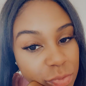 Meet your Posher, Sheena